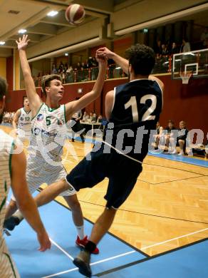 Basketball OEBV Cup. KOS Celovec gegen  BBC Nord Dragonz.  Florian Pomholzer,  (KOS), Lukas Baumgartner (Nord Dragonz). Klagenfurt, am 1.11.2018.
Foto: Kuess
---
pressefotos, pressefotografie, kuess, qs, qspictures, sport, bild, bilder, bilddatenbank