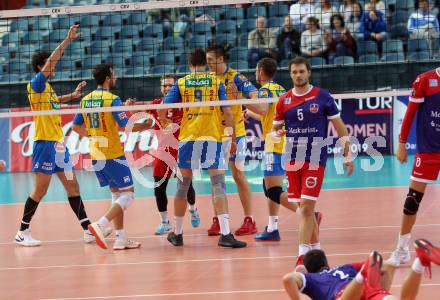 Volleyball Champions League. SK Posojilnica Aich/Dob gegen United Volley Rhein-Main.  Jubel Aich. Klagenfurt, am 31.10.2018.
Foto: Kuess
---
pressefotos, pressefotografie, kuess, qs, qspictures, sport, bild, bilder, bilddatenbank