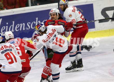 EBEL. Eishockey Bundesliga. KAC gegen EC Red Bull Salzburg. Witting Marcel (KAC), Duncan Ryan (Salzburg). Klagenfurt, am 2.11.2018.
Foto: Kuess

---
pressefotos, pressefotografie, kuess, qs, qspictures, sport, bild, bilder, bilddatenbank