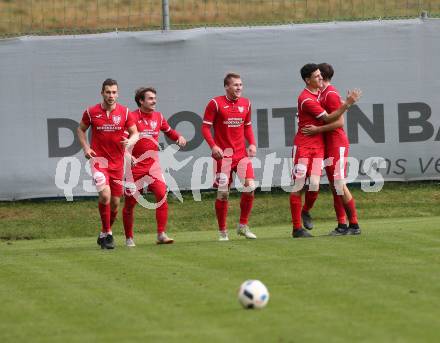 Fussball. Kaerntner Liga. Gmuend gegen Ferlach Atus.  Torjubel (Ferlach). Gmuend, 3.11.2018.
Foto: Kuess   
---
pressefotos, pressefotografie, kuess, qs, qspictures, sport, bild, bilder, bilddatenbank