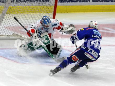 EBEL. Eishockey Bundesliga. EC VSV gegen HC TWK Innsbruck. Benjamin Lanzinger,  (VSV), Janne Aleksi Juvonen (Innsbruck). Villach, am 4.11.2018.
Foto: Kuess 


---
pressefotos, pressefotografie, kuess, qs, qspictures, sport, bild, bilder, bilddatenbank