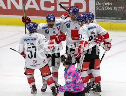EBEL. Eishockey Bundesliga. EC VSV gegen HC TWK Innsbruck. Torjubel Andrew Clark, Tyler Spurgeon, Andrew Michael Yogan, Nicholas Ross (Innsbruck). Villach, am 4.11.2018.
Foto: Kuess 


---
pressefotos, pressefotografie, kuess, qs, qspictures, sport, bild, bilder, bilddatenbank