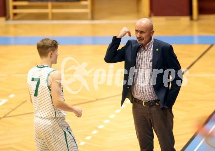 Basketball 2. Bundesliga. Grunddurchgang 4. Runde. KOS Celovec gegen  Basket Flames. Trainer Dragan Sliskovic  (KOS). Klagenfurt, am 4.11.2018.
Foto: Kuess
---
pressefotos, pressefotografie, kuess, qs, qspictures, sport, bild, bilder, bilddatenbank