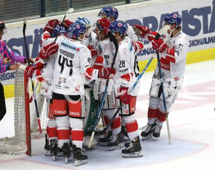 EBEL. Eishockey Bundesliga. EC VSV gegen HC TWK Innsbruck. Jubel Innsbruck. Villach, am 4.11.2018.
Foto: Kuess 


---
pressefotos, pressefotografie, kuess, qs, qspictures, sport, bild, bilder, bilddatenbank