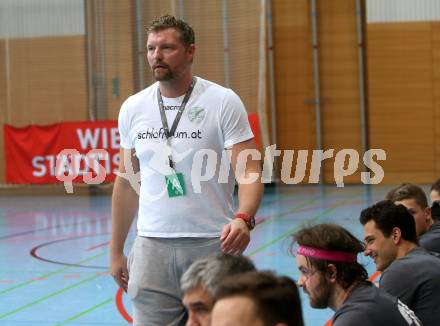 Handball Bundesliga. Schlafraum.at Kaernten gegen HSG Remus Baernbach/Koeflach. Trainer Rok Praznik (Schlafraum.at). Klagenfurt, am 3.11.2018.
Foto: Kuess
---
pressefotos, pressefotografie, kuess, qs, qspictures, sport, bild, bilder, bilddatenbank