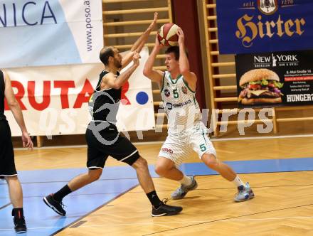 Basketball 2. Bundesliga. Grunddurchgang 4. Runde. KOS Celovec gegen  Basket Flames.  Andi Smrtnik (KOS), Dominik  Alturban (Basket Flames). Klagenfurt, am 4.11.2018.
Foto: Kuess
---
pressefotos, pressefotografie, kuess, qs, qspictures, sport, bild, bilder, bilddatenbank