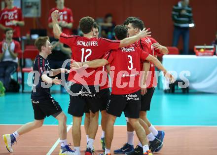 AVL. Volleyball Bundesliga. VBK Woerthersee Loewen Klagenfurt gegen UVC Ried/Innkreis. Jubel (Klagenfurt). Klagenfurt, am 3.11.2018.
Foto: Kuess
---
pressefotos, pressefotografie, kuess, qs, qspictures, sport, bild, bilder, bilddatenbank