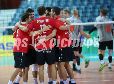 AVL. Volleyball Bundesliga. VBK Woerthersee Loewen Klagenfurt gegen UVC Ried/Innkreis. Jubel (Klagenfurt). Klagenfurt, am 3.11.2018.
Foto: Kuess
---
pressefotos, pressefotografie, kuess, qs, qspictures, sport, bild, bilder, bilddatenbank