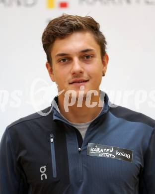 Kaernten Sport. Sportlermeeting.   Marcel Pachteu-Petz (Triathlon). City Arkaden, Klagenfurt, am 7.11.2018.
Foto: Kuess
---
pressefotos, pressefotografie, kuess, qs, qspictures, sport, bild, bilder, bilddatenbank