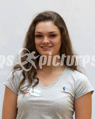 Kaernten Sport. Sportlermeeting.   Alisa Floriantschitz (Schi Alpin). City Arkaden, Klagenfurt, am 7.11.2018.
Foto: Kuess
---
pressefotos, pressefotografie, kuess, qs, qspictures, sport, bild, bilder, bilddatenbank