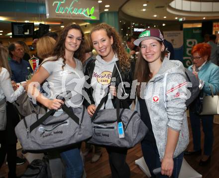 Kaernten Sport. Sportlermeeting.   Alisa Floriantschitz, Nadine Thaler, Jemina Juritz. City Arkaden, Klagenfurt, am 7.11.2018.
Foto: Kuess
---
pressefotos, pressefotografie, kuess, qs, qspictures, sport, bild, bilder, bilddatenbank