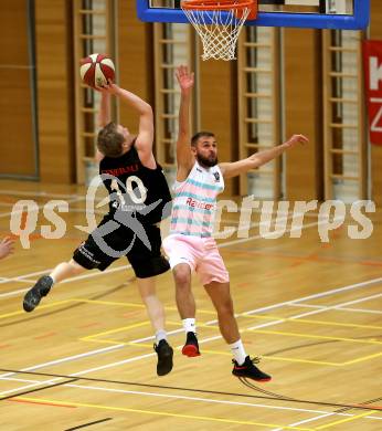 Basketball 2. Bundesliga. Grunddurchgang 6. Runde. Raiders Villach gegen BK Mattersburg Rocks. Marko Jelica  (Villach), Claudio Vancura (Mattersburg). Klagenfurt, am 10.11.2018.
Foto: Kuess
---
pressefotos, pressefotografie, kuess, qs, qspictures, sport, bild, bilder, bilddatenbank