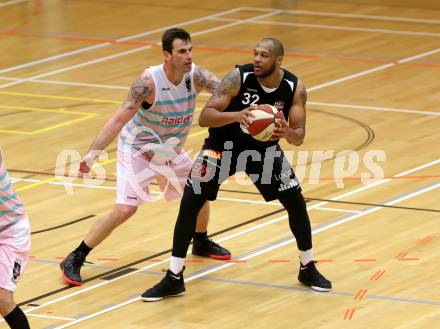 Basketball 2. Bundesliga. Grunddurchgang 6. Runde. Raiders Villach gegen BK Mattersburg Rocks.  Jasmin Perkovic (Villach), Gary Ware (Mattersburg). Klagenfurt, am 10.11.2018.
Foto: Kuess
---
pressefotos, pressefotografie, kuess, qs, qspictures, sport, bild, bilder, bilddatenbank