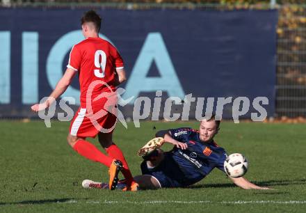 Fussball Kaerntner Liga KAC 1909 gegen Woelfnitz. Lukas Matthias Hausott,  (KAC),  Dominik Wurmdobler (Woelfnitz). Klagenfurt, am 10.11.2018.
Foto: Kuess
---
pressefotos, pressefotografie, kuess, qs, qspictures, sport, bild, bilder, bilddatenbank
