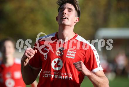 Fussball Kaerntner Liga KAC 1909 gegen Woelfnitz. Torjubel Lukas Matthias Hausott (KAC). Klagenfurt, am 10.11.2018.
Foto: Kuess
---
pressefotos, pressefotografie, kuess, qs, qspictures, sport, bild, bilder, bilddatenbank