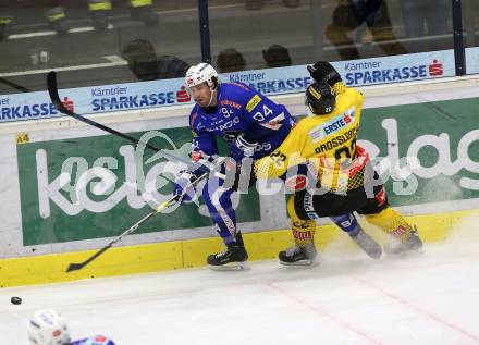 EBEL. Eishockey Bundesliga. EC VSV gegen Vienna Capitals.	Alderson Brandon (VSV), GroÃlercher Julian (Vienna Capitals). Villach, am 16.11.2018.
Foto: Kuess 


---
pressefotos, pressefotografie, kuess, qs, qspictures, sport, bild, bilder, bilddatenbank