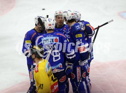 EBEL. Eishockey Bundesliga. EC VSV gegen Vienna Capitals. torjubel Alderson Brandon, 	Down Blaine, Maxa Felix, DeSantis Jason(VSV). Villach, am 16.11.2018.
Foto: Kuess 


---
pressefotos, pressefotografie, kuess, qs, qspictures, sport, bild, bilder, bilddatenbank