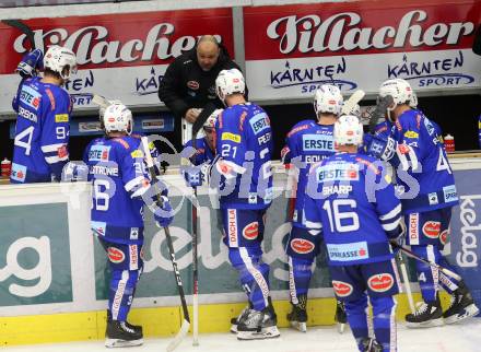 EBEL. Eishockey Bundesliga. EC VSV gegen Vienna Capitals. Trainer Gerhard Unterluggauer (VSV). Villach, am 16.11.2018.
Foto: Kuess 


---
pressefotos, pressefotografie, kuess, qs, qspictures, sport, bild, bilder, bilddatenbank