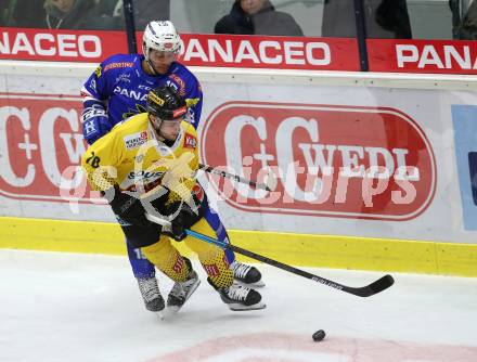 EBEL. Eishockey Bundesliga. EC VSV gegen Vienna Capitals. 	Bacher Stefan (VSV), 	Nissner Benjamin (Vienna Capitals). Villach, am 16.11.2018.
Foto: Kuess 


---
pressefotos, pressefotografie, kuess, qs, qspictures, sport, bild, bilder, bilddatenbank