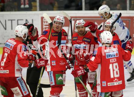 EBEL. Eishockey Bundesliga. KAC gegen VSV. Torjubel Andrew Jacob Kozek, Nicholas Eric Petersen, Stefan Geier, Thomas Koch, David Joseph Fischer (KAC). Klagenfurt, am 13.11.2018.
Foto: Kuess

---
pressefotos, pressefotografie, kuess, qs, qspictures, sport, bild, bilder, bilddatenbank