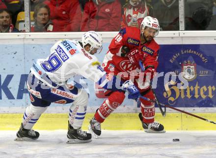 EBEL. Eishockey Bundesliga. KAC gegen VSV. Thomas Koch, (KAC), Stefan Bacher  (VSV). Klagenfurt, am 13.11.2018.
Foto: Kuess

---
pressefotos, pressefotografie, kuess, qs, qspictures, sport, bild, bilder, bilddatenbank