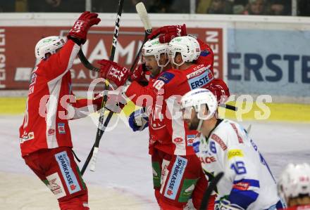 EBEL. Eishockey Bundesliga. KAC gegen VSV. Torjubel Andrew Jacob Kozek, Nicholas Eric Petersen, Stefan Geier (KAC). Klagenfurt, am 13.11.2018.
Foto: Kuess

---
pressefotos, pressefotografie, kuess, qs, qspictures, sport, bild, bilder, bilddatenbank