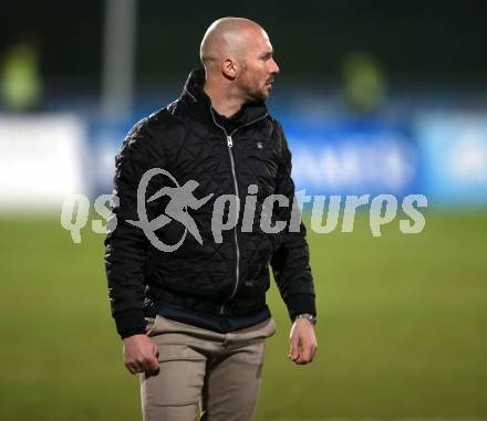 Fussball tipico Bundesliga. RZ Pellets WAC gegen SV Mattersburg. Trainer Christian Ilzer (WAC). Wolfsberg, am 24.11.2018.
Foto: Kuess

---
pressefotos, pressefotografie, kuess, qs, qspictures, sport, bild, bilder, bilddatenbank