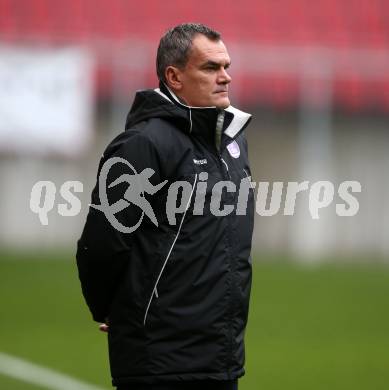 Fussball 2. Liga. SK Austria Klagenfurt gegen FC Liefering. Trainer Robert Micheu (Austria Klagenfurt). Klagenfurt, 24.11.2018.
Foto: Kuess
---
pressefotos, pressefotografie, kuess, qs, qspictures, sport, bild, bilder, bilddatenbank