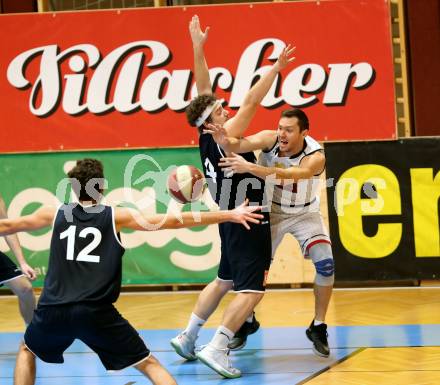 Basketball 2. Bundesliga. Grunddurchgang 8. Runde. Woerthersee Piraten gegen BBC Nord Dragonz Eisenstadt.  Jan-Arne Apschner (Woerthersee Piraten), Ognjen Drljaca (BBC Nord Dragonz). Klagenfurt, am 24.11.2018.
Foto: Kuess
---
pressefotos, pressefotografie, kuess, qs, qspictures, sport, bild, bilder, bilddatenbank