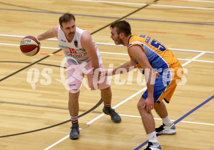 Basketball 2. Bundesliga. Grunddurchgang 8. Runde. Raiders Villach gegen BBU Salzburg.  Felix Huber,  (Villach), Luka Milovac (Salzburg). Klagenfurt, am 25.11.2018.
Foto: Kuess
---
pressefotos, pressefotografie, kuess, qs, qspictures, sport, bild, bilder, bilddatenbank