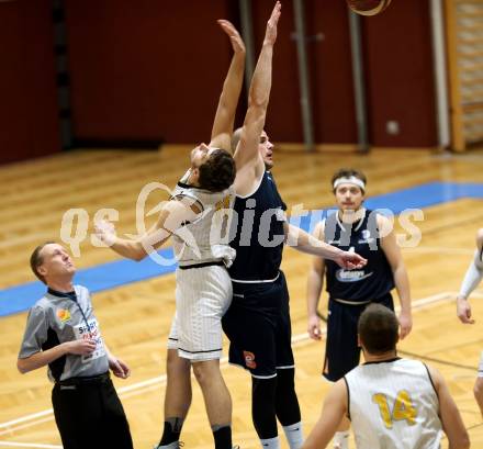 Basketball 2. Bundesliga. Grunddurchgang 8. Runde. Woerthersee Piraten gegen BBC Nord Dragonz Eisenstadt.  Andreas Nuck (Woerthersee Piraten),  Attila Hegedues (BBC Nord Dragonz). Klagenfurt, am 24.11.2018.
Foto: Kuess
---
pressefotos, pressefotografie, kuess, qs, qspictures, sport, bild, bilder, bilddatenbank