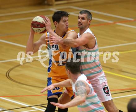 Basketball 2. Bundesliga. Grunddurchgang 8. Runde. Raiders Villach gegen BBU Salzburg. Ales Primc,   (Villach), Guillermo Sanchez Daza (Salzburg). Klagenfurt, am 25.11.2018.
Foto: Kuess
---
pressefotos, pressefotografie, kuess, qs, qspictures, sport, bild, bilder, bilddatenbank