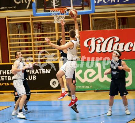 Basketball 2. Bundesliga. Grunddurchgang 8. Runde. Woerthersee Piraten gegen BBC Nord Dragonz Eisenstadt. Maximilian Kunovjanek, Matic Sirnik (Woerthersee Piraten),  Lukas Baumgartner, Ognjen Drljaca (BBC Nord Dragonz). Klagenfurt, am 24.11.2018.
Foto: Kuess
---
pressefotos, pressefotografie, kuess, qs, qspictures, sport, bild, bilder, bilddatenbank