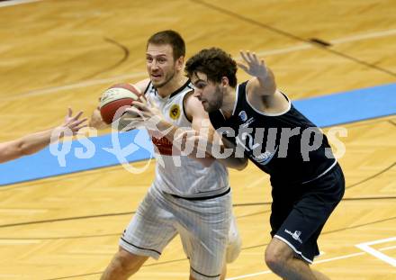 Basketball 2. Bundesliga. Grunddurchgang 8. Runde. Woerthersee Piraten gegen BBC Nord Dragonz Eisenstadt. Maximilian Kunovjanek  (Woerthersee Piraten), Lukas Baumgartner (BBC Nord Dragonz). Klagenfurt, am 24.11.2018.
Foto: Kuess
---
pressefotos, pressefotografie, kuess, qs, qspictures, sport, bild, bilder, bilddatenbank