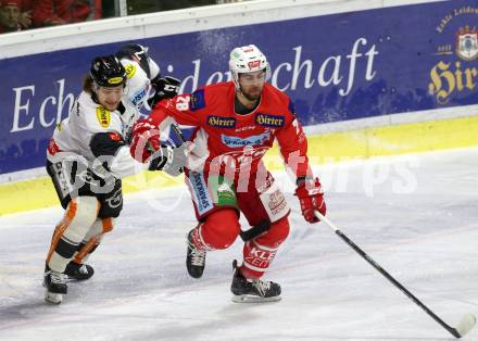 EBEL. Eishockey Bundesliga. KAC gegen Dornbirn Bulldogs. Schumnig Martin (KAC), Cip Radek (Dornbirn). Klagenfurt, am 13.11.2018.
Foto: Kuess

---
pressefotos, pressefotografie, kuess, qs, qspictures, sport, bild, bilder, bilddatenbank