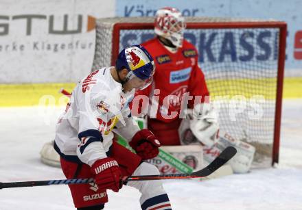 EBEL. Eishockey Bundesliga. KAC gegen EC Red Bull Salzburg.  Torjubel John Hughes,  (Salzburg). Klagenfurt, am 30.11.2018.
Foto: Kuess

---
pressefotos, pressefotografie, kuess, qs, qspictures, sport, bild, bilder, bilddatenbank