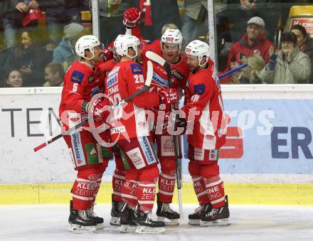 EBEL. Eishockey Bundesliga. KAC gegen EC Red Bull Salzburg. Torjubel Petersen Nicholas Eric, Kozek Andrew Jacob, Koch Thomas, Gartner Charles Robin, Schumnig Martin (KAC). Klagenfurt, am 30.11.2018.
Foto: Kuess

---
pressefotos, pressefotografie, kuess, qs, qspictures, sport, bild, bilder, bilddatenbank