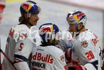 EBEL. Eishockey Bundesliga. KAC gegen EC Red Bull Salzburg. Torjubel 	Raffl Thomas,	Heinrich Dominique, Regner Brent  (Salzburg). Klagenfurt, am 30.11.2018.
Foto: Kuess

---
pressefotos, pressefotografie, kuess, qs, qspictures, sport, bild, bilder, bilddatenbank