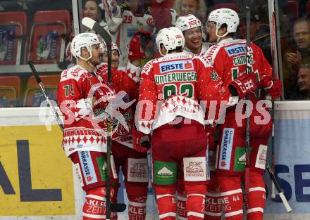 EBEL. Eishockey Bundesliga. KAC gegen	HC TWK Innsbruck (Die Haie).  Torjubel Nicholas Eric Petersen, Adam Comrie, Mitch Wahl, Vlemens Unterweger, Johannes Bischofberger (KAC). Klagenfurt, am 2.12.2018.
Foto: Kuess

---
pressefotos, pressefotografie, kuess, qs, qspictures, sport, bild, bilder, bilddatenbank