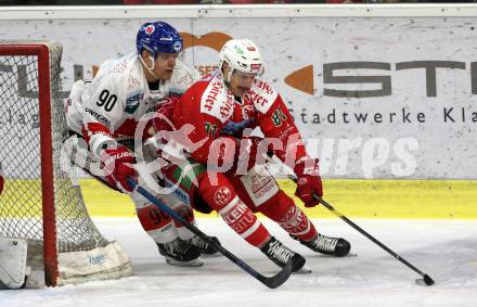 EBEL. Eishockey Bundesliga. KAC gegen	HC TWK Innsbruck (Die Haie).  Marco Richter, (KAC), Mario Lamoureux  (Innsbruck). Klagenfurt, am 2.12.2018.
Foto: Kuess

---
pressefotos, pressefotografie, kuess, qs, qspictures, sport, bild, bilder, bilddatenbank