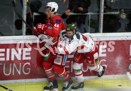 EBEL. Eishockey Bundesliga. KAC gegen	HCB Suedtirol Alperia. Comrie Adam (KAC), Findlay Brett (Bozen). Klagenfurt, am 9.12.2018.
Foto: Kuess

---
pressefotos, pressefotografie, kuess, qs, qspictures, sport, bild, bilder, bilddatenbank