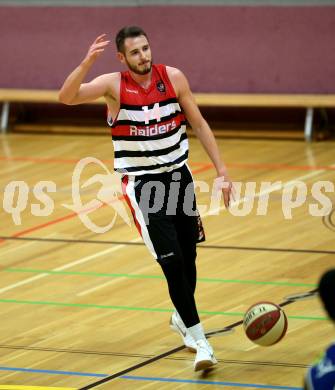 Basketball OEBV Cup. Raiders Villach gegen Swans Gmunden. Martin Bajc (Villach). Villach, am 13.12.2018.
Foto: Kuess
---
pressefotos, pressefotografie, kuess, qs, qspictures, sport, bild, bilder, bilddatenbank