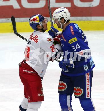 EBEL. Eishockey Bundesliga. EC VSV gegen EC Red Bull Salzburg. Brandon Alderson, (VSV), Brent Regner  (Salzburg). Villach, am 21.12.2018.
Foto: Kuess 


---
pressefotos, pressefotografie, kuess, qs, qspictures, sport, bild, bilder, bilddatenbank