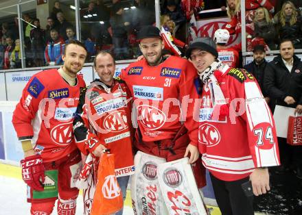 EBEL. Eishockey Bundesliga. KAC gegen	EHC Liwest Black Wings Linz. David Madlener, Charles Gartner (KAC). Klagenfurt, am 21.12.2018.
Foto: Kuess

---
pressefotos, pressefotografie, kuess, qs, qspictures, sport, bild, bilder, bilddatenbank