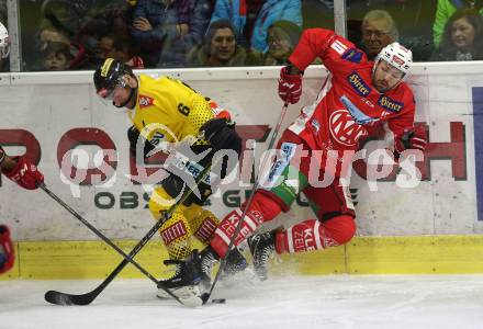 EBEL. Eishockey Bundesliga. KAC gegen	spusu Vienna Capitals. Andrew Jacon Kozek,  (KAC), Rotter Rafael (Vienna Capitals). Klagenfurt, am 23.12.2018.
Foto: Kuess

---
pressefotos, pressefotografie, kuess, qs, qspictures, sport, bild, bilder, bilddatenbank