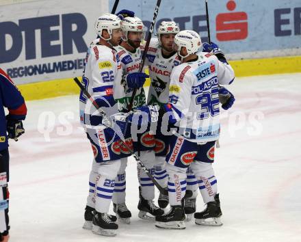 EBEL. Eishockey Bundesliga. EC VSV gegen KHL Medvescak Zagreb.  Torjubel MacGregor Sharp, Yann Sauve, Bernd Wolf, Jerry Pollastrone (VSV). Villach, am 26.12.2018.
Foto: Kuess 


---
pressefotos, pressefotografie, kuess, qs, qspictures, sport, bild, bilder, bilddatenbank