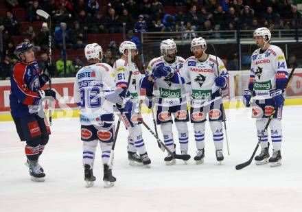 EBEL. Eishockey Bundesliga. EC VSV gegen KHL Medvescak Zagreb. Torjubel Jamie Fraser, MacGregor Sharp, Patrick Spannring, Jerry Pollastrone, Brandon Alderson  (VSV). Villach, am 26.12.2018.
Foto: Kuess 


---
pressefotos, pressefotografie, kuess, qs, qspictures, sport, bild, bilder, bilddatenbank