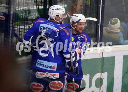 EBEL. Eishockey Bundesliga. EC VSV gegen Moser Medical Graz99ers.   Torjubel Jerry Pollastrone, Matthew Pelech, Nico Brunner (VSV). Villach, am 30.12.2018.
Foto: Kuess 


---
pressefotos, pressefotografie, kuess, qs, qspictures, sport, bild, bilder, bilddatenbank