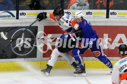 EBEL. Eishockey Bundesliga. EC VSV gegen Moser Medical Graz99ers.   Benjamin Lanzinger,  (VSV), Henning Anton Sundin (Graz). Villach, am 30.12.2018.
Foto: Kuess 


---
pressefotos, pressefotografie, kuess, qs, qspictures, sport, bild, bilder, bilddatenbank