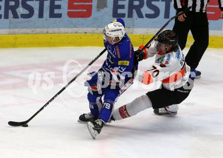 EBEL. Eishockey Bundesliga. EC VSV gegen Moser Medical Graz99ers.   Blaine Down,  (VSV), Henning Anton Sundin (Graz). Villach, am 30.12.2018.
Foto: Kuess 


---
pressefotos, pressefotografie, kuess, qs, qspictures, sport, bild, bilder, bilddatenbank